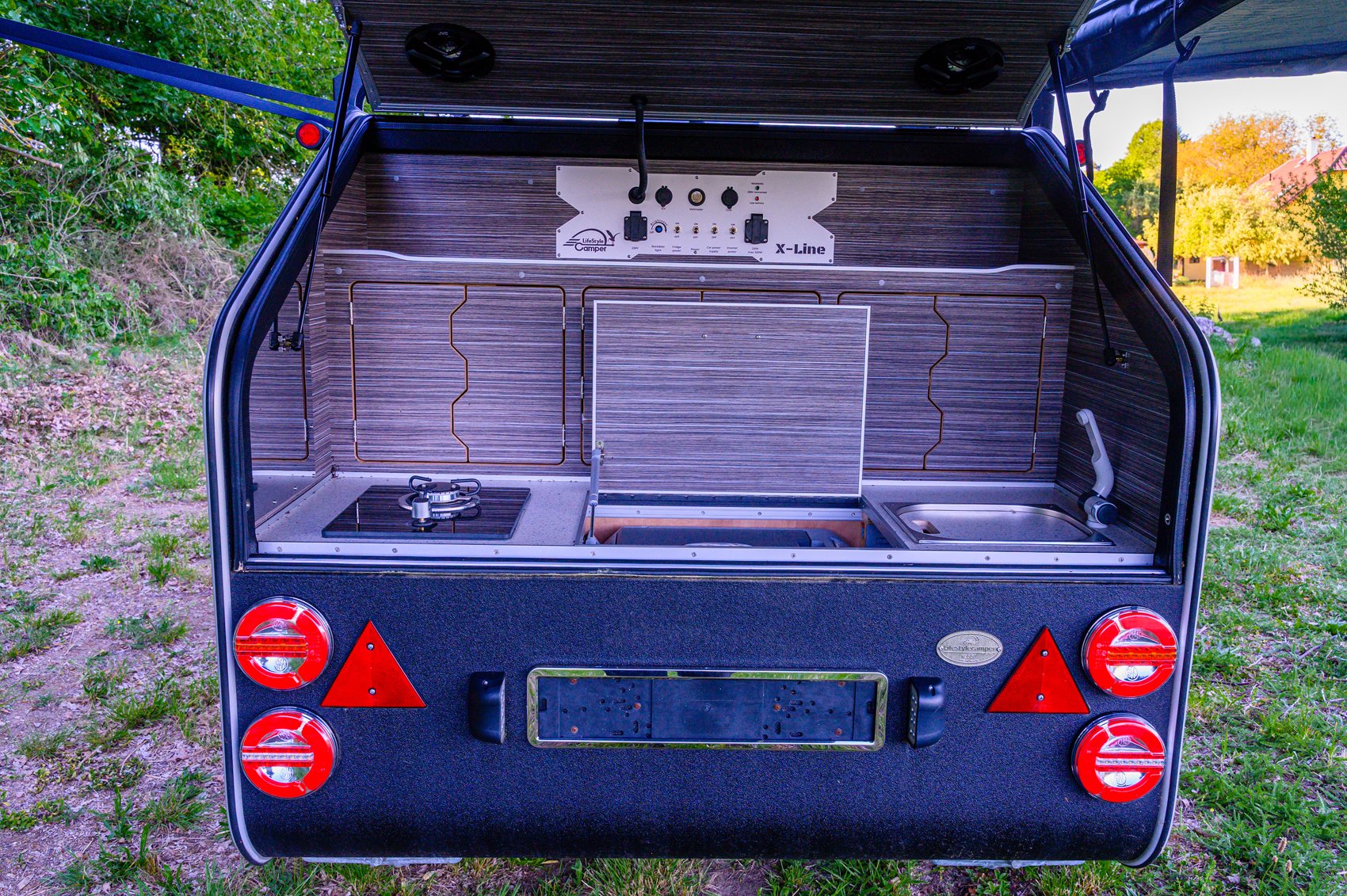 LSC-660 X-Line Camper s velkou markýzou