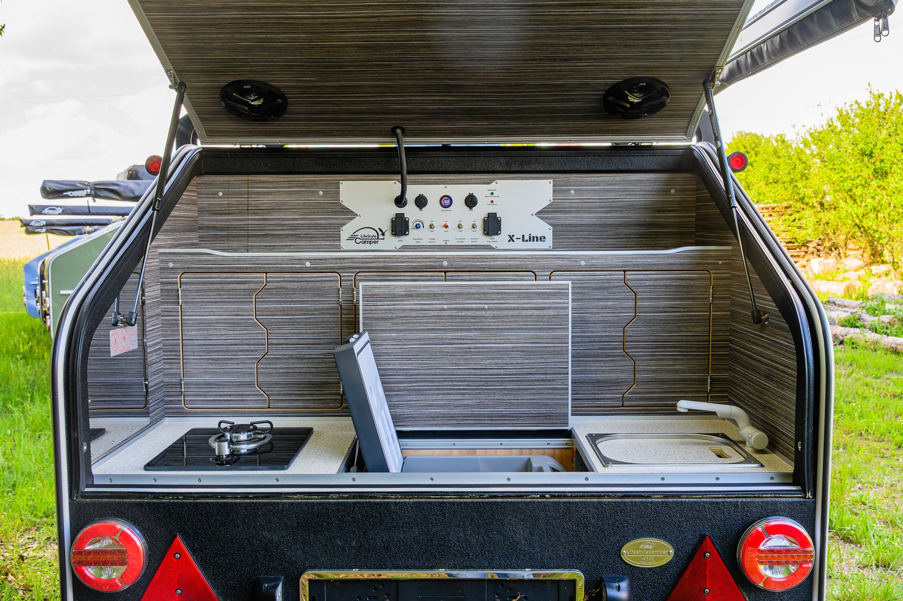 LSC-660 X-Line Camper s velkou markýzou