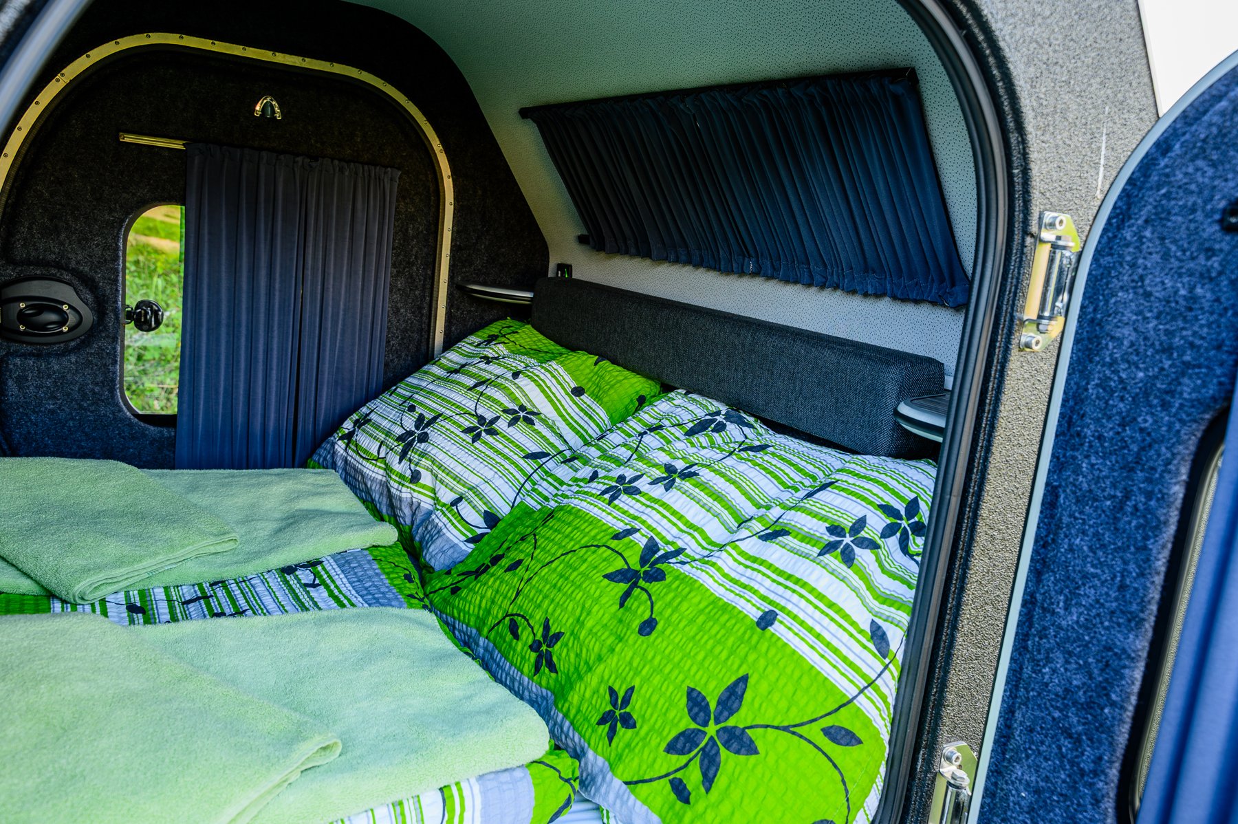 LSC-660 X-Line Camper s velkou markýzou