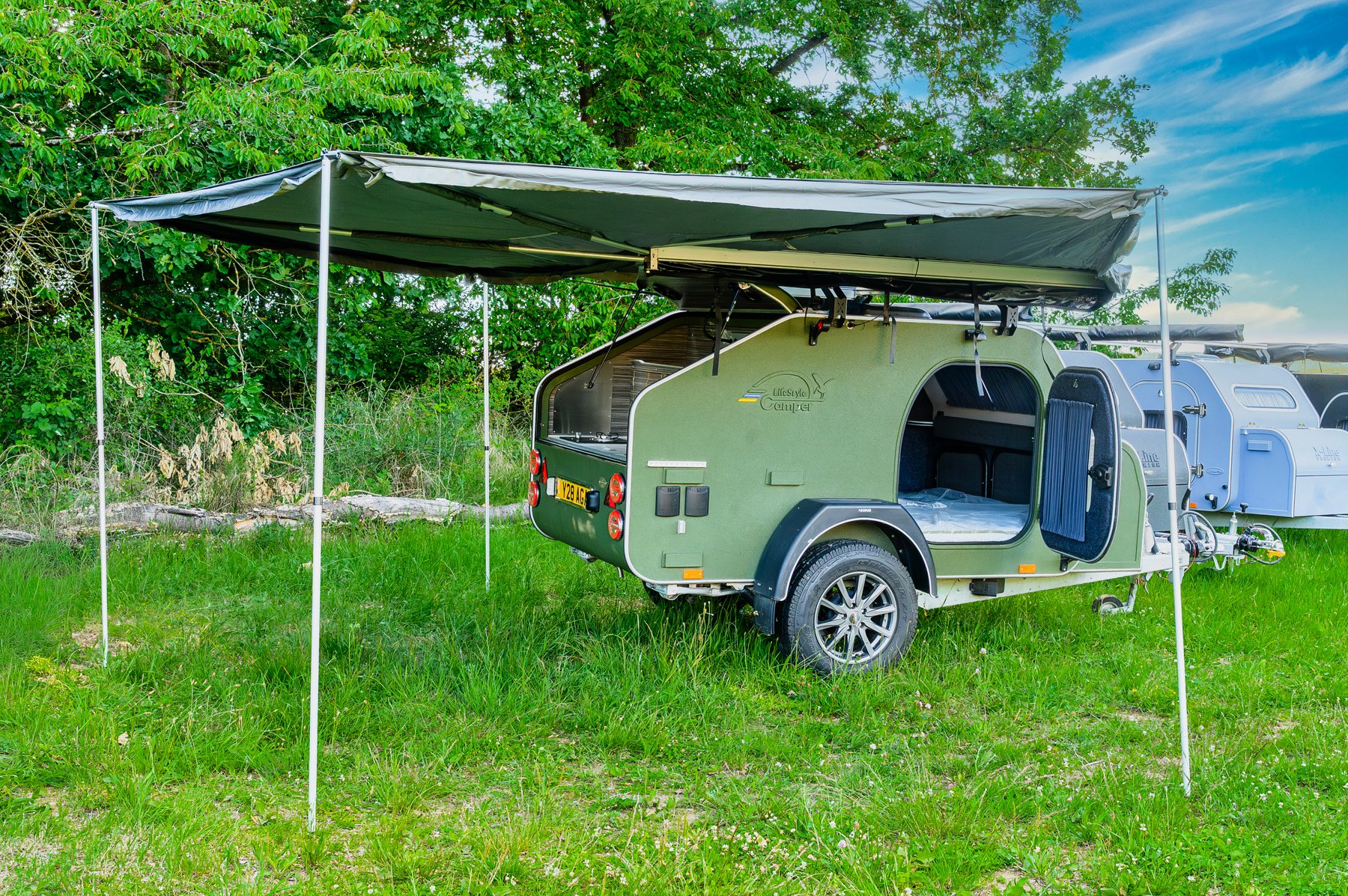 LSC-531 X-Lime Camper s velkou markýzou